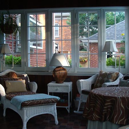 Robinsong Bed & Breakfast Thorold Dış mekan fotoğraf